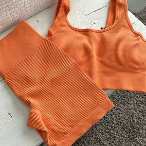 Matching workout set